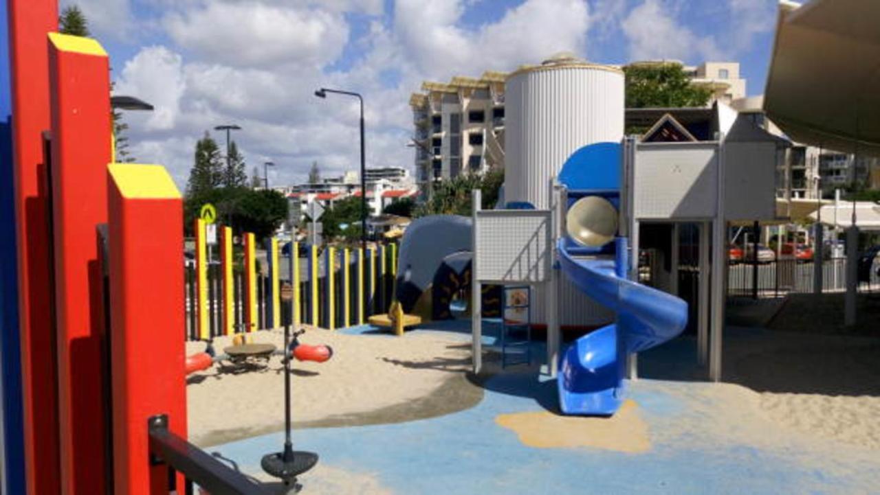 Family, Romance, Fun On Kings Beach Caloundra Exterior photo