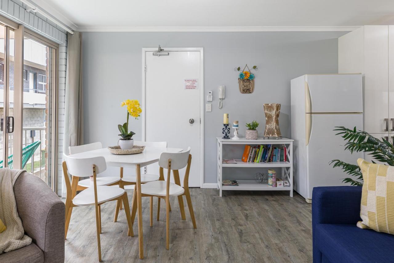 Family, Romance, Fun On Kings Beach Caloundra Exterior photo